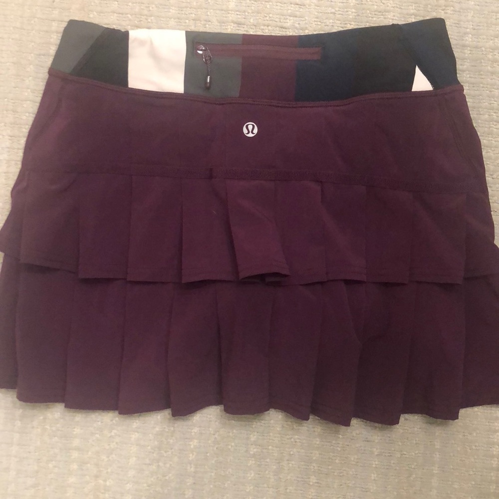 Lululemon athletic skirt. Size 4